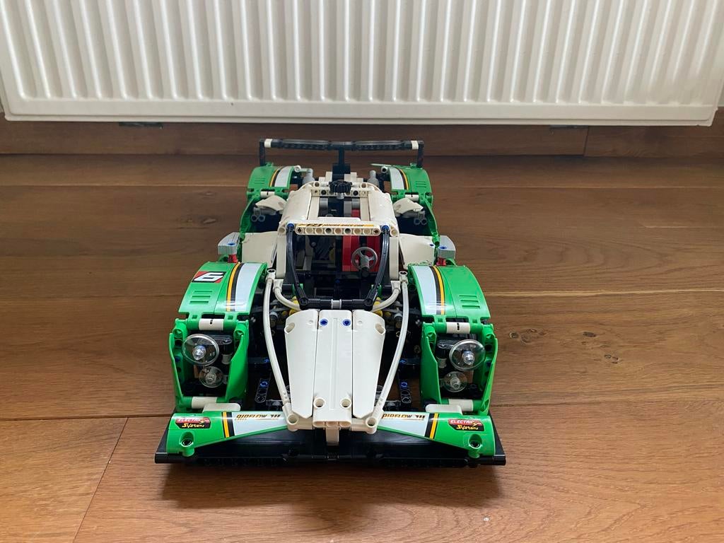 Lego Technic 24 Uurs Raceauto, Ophalen of Verzenden, Zo goed als nieuw, Complete set, Lego