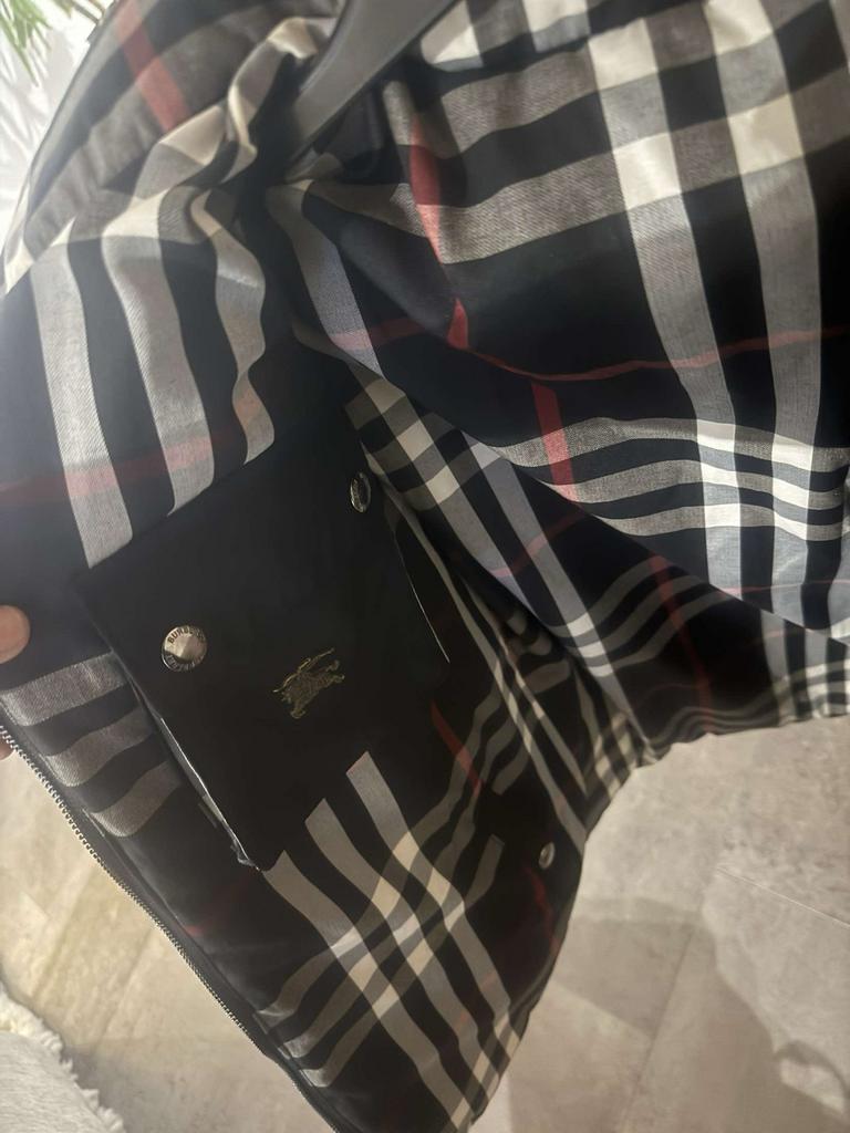 Burberry Jas - Zwart - Gedragen, Verzenden, Gedragen, Overige maten, Zwart