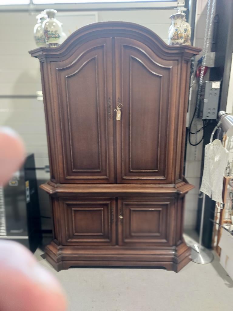 Buffetkast, Antiek en Kunst, Antiek | Meubels | Tafels, Ophalen