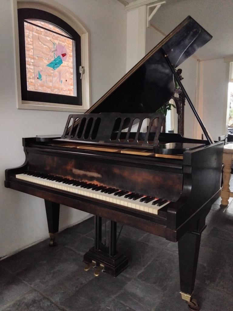 Vleugelpiano - Kwartvleugel Wolfframm-Dresden - 1920, Ophalen, Gebruikt, Zwart, Vleugel