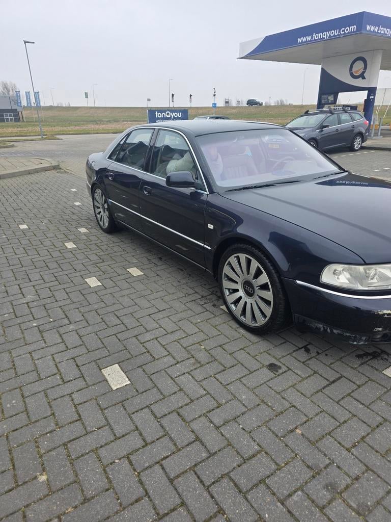 Audi A8 2.8, Automaat, Blauw, Vierwielaandrijving, Particulier