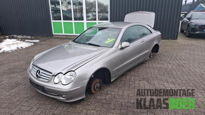 Scherm links-voor van een Mercedes CLK, Gebruikt, -, Ophalen of Verzenden, -