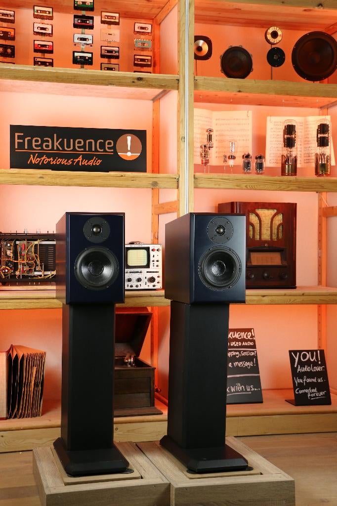 Master Three TRADE.INRUIL. Een super monitor uit Nederland!, Audio, Tv en Foto, Luidsprekers, Overige merken, Master, Westkanaaldijk 18, 3606 AL, Maarssen, Nederland