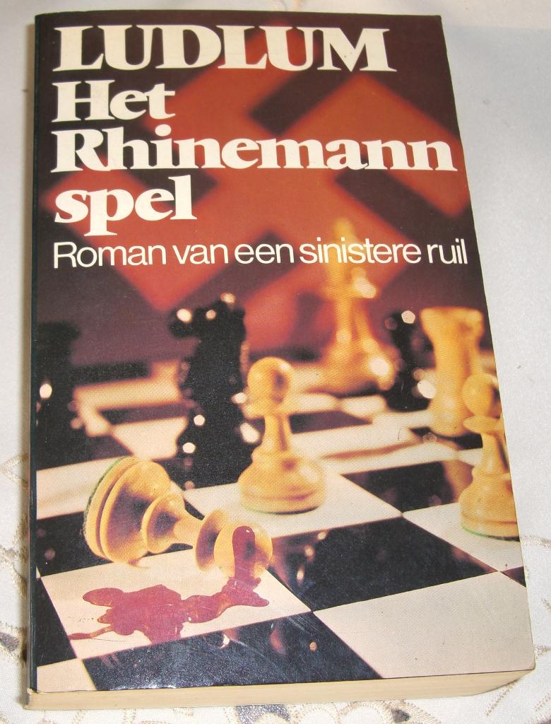 Een TIENtal boeken van Robert Ludlum, Boeken, Thrillers, Ophalen of Verzenden, Gelezen, Robert Ludlum