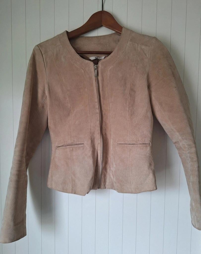 Leren beige jasje Hema mt S, Ophalen of Verzenden, Zo goed als nieuw, Maat 38/40 (M), Beige