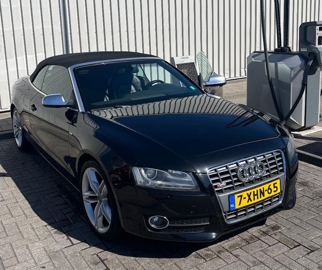 Audi A5 1.8 Tfsi 118KW Cabrio Multitr. Aut. Zwart S-line, Auto's, Euro 5, Zwart, Cabriolet, Zwart