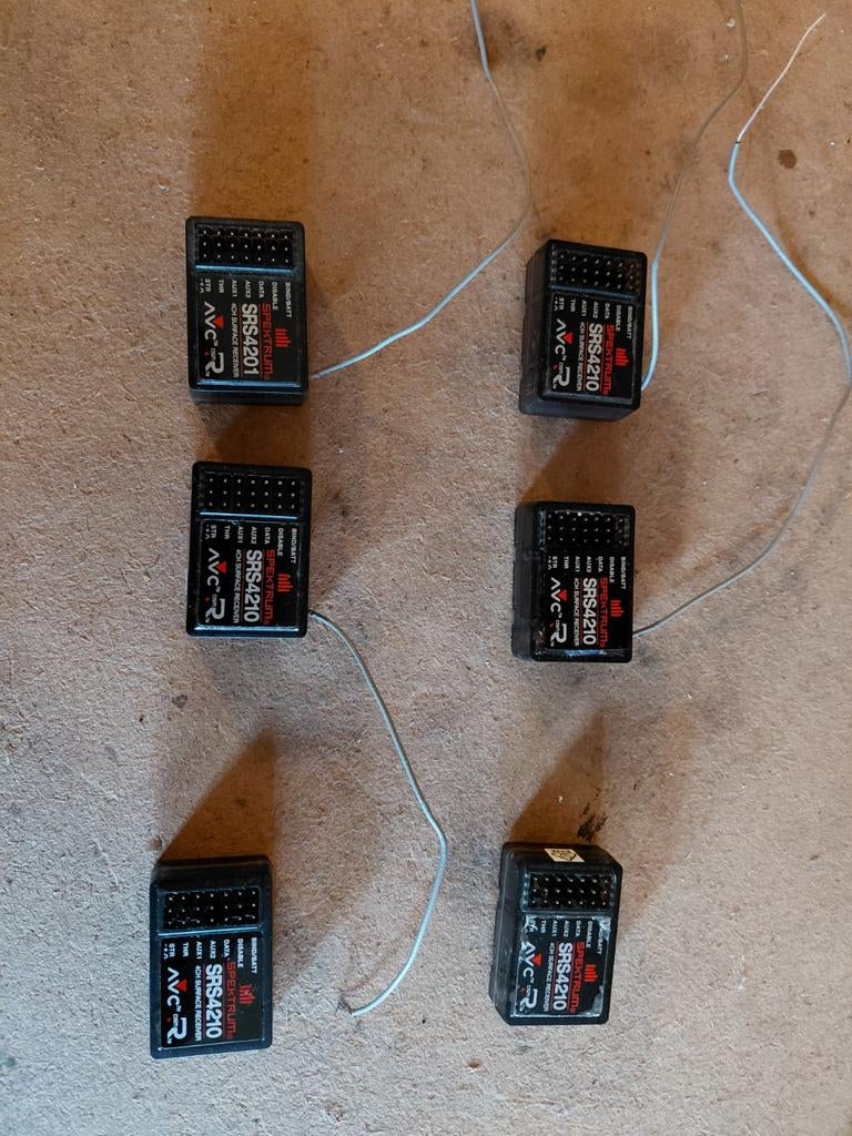 6 stuks spektrum ontvangers., Ophalen of Verzenden, Gebruikt, Auto
