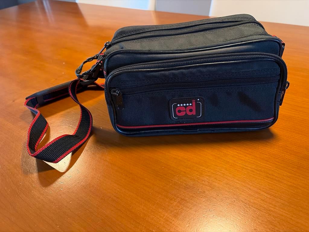 Kleine multifunctionele fototas met 2 verplaatsbare schotjes, Audio, Tv en Foto, Fotografie | Fototassen, Gebruikt, Schoudertas