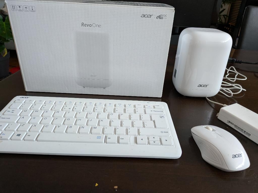 ACER Revo One PC, Ophalen, HDD, 2 tot 3 Ghz, Zo goed als nieuw