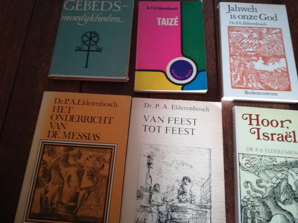 P.A. Elderenbosch: van feest tot feest + Taizé, Ophalen of Verzenden, Gelezen, Christendom | Katholiek