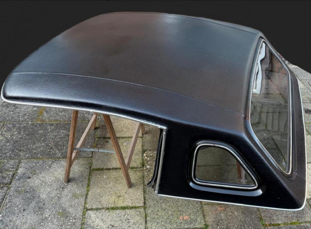 Originele nette Triumph TR6 hardtop polyester zwart dak, Auto-onderdelen, Carrosserie en Plaatwerk, Achterklep, Triumph, Voor