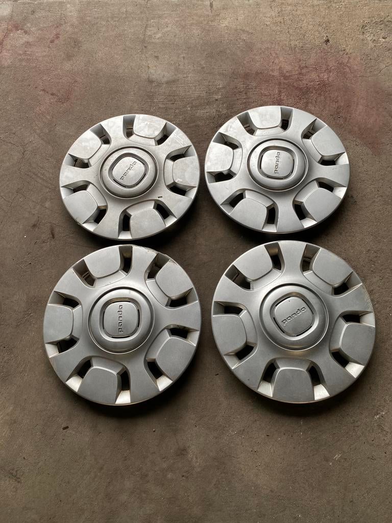 fiat panda wieldoppen 14 inch, Ophalen of Verzenden, Zo goed als nieuw