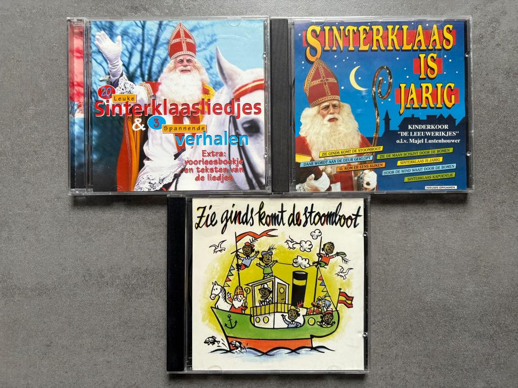 Sinterklaas 3x cd: Zie Stoomboot, Jarig & Verhalen & Liedjes, Cd's en Dvd's, Cd's | Verzamelalbums, Ophalen of Verzenden, Zo goed als nieuw