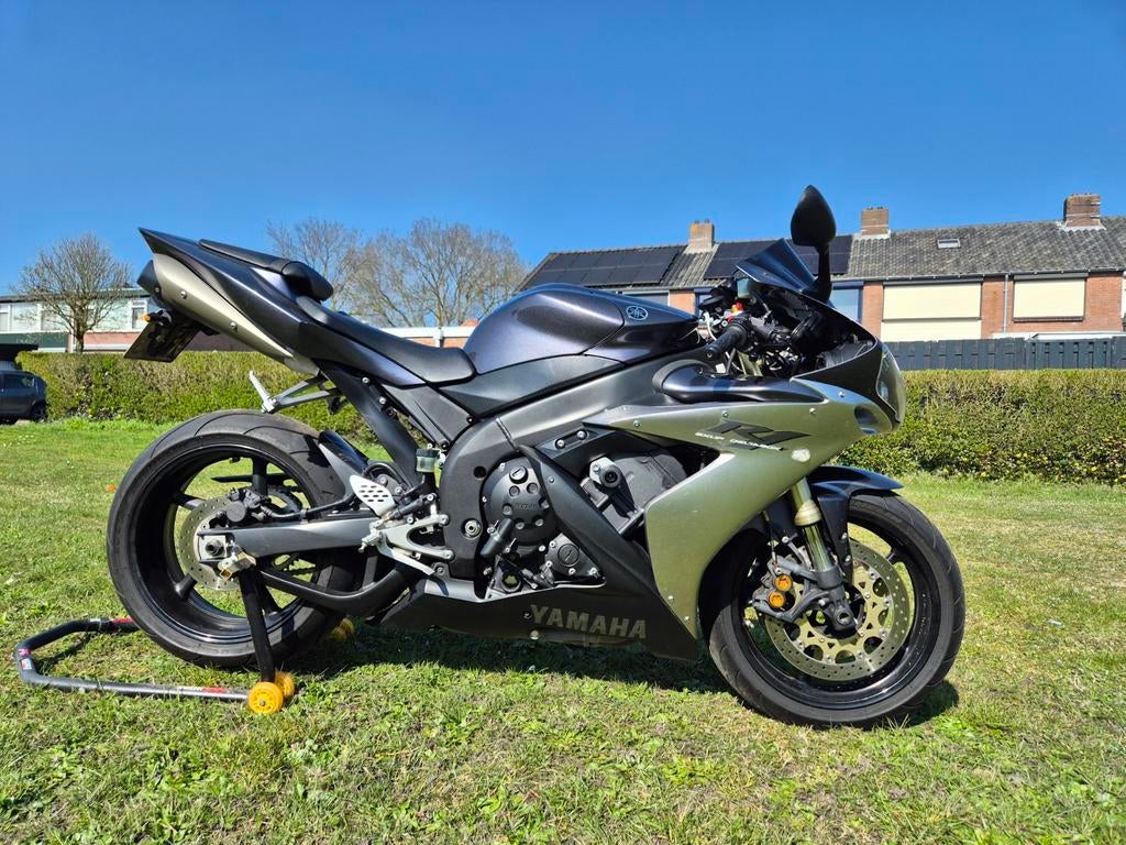Yamaha YZF R1 uit 2004, Particulier, Super Sport