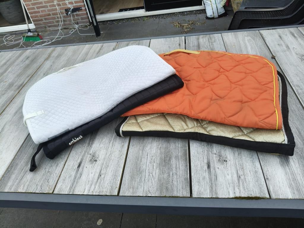 Dekjes paard, Ophalen of Verzenden, Gebruikt