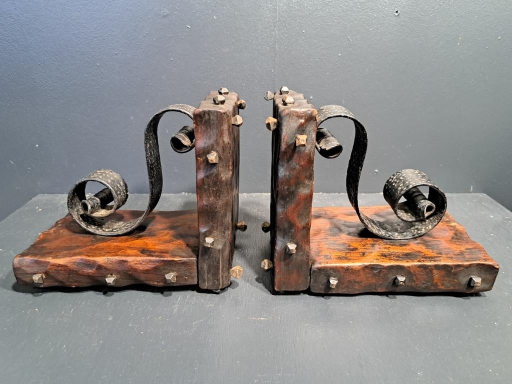 Boekensteunen brutalisme Spanje, Antiek en Kunst, Ophalen of Verzenden