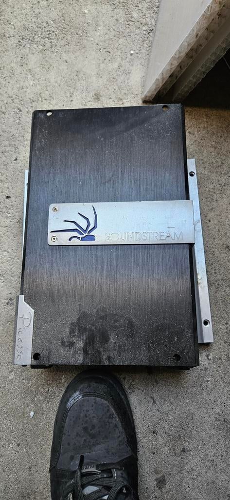 Soundstream en Rodek Versterkers - Auto Audio, Auto diversen, Ophalen of Verzenden, Gebruikt
