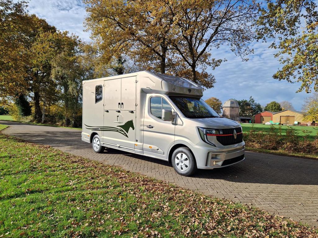 Renault Master MTM S3 EXCLUSIVE ! Nieuw model paardenwagen v, Dieren en Toebehoren, Paarden en Pony's | Trailers en Aanhangwagens
