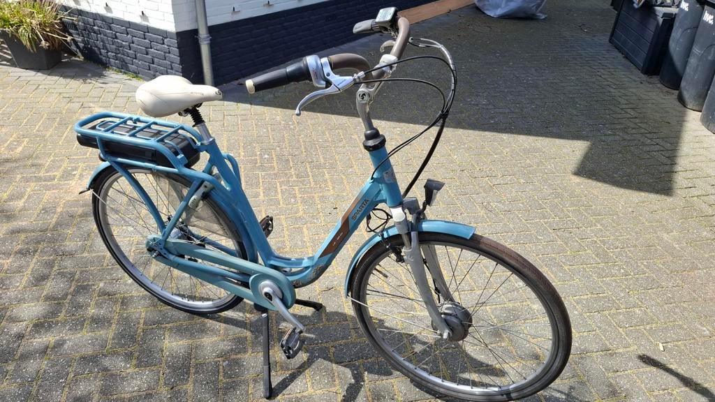 Batavus E-bike Damesfiets - Lichtblauw, Ophalen, Gebruikt, Batavus, 55 tot 59 cm
