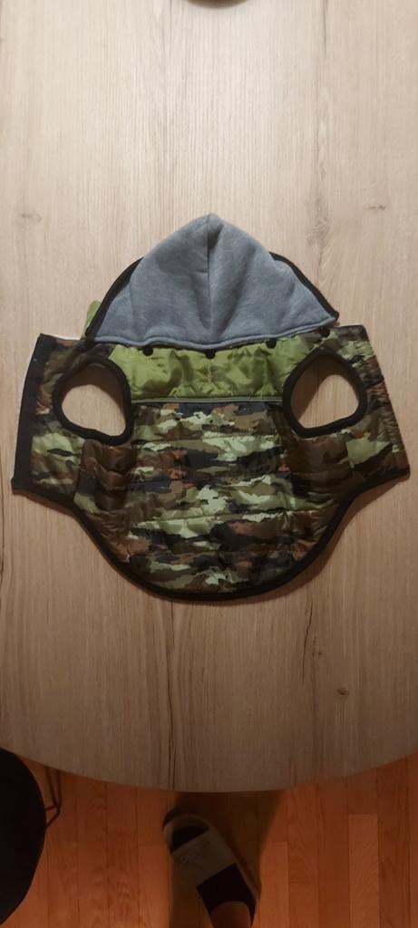 Hondenkleding, Dieren en Toebehoren, Hondenkleding, Zo goed als nieuw, Hondenjas, Ophalen of Verzenden