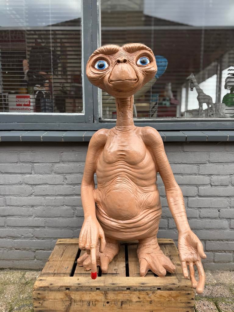 Groot E.T. levensgroot beeld - Filmreplica, Verzamelen, Ophalen, Beeldje, Replica of Model, ., Zo goed als nieuw
