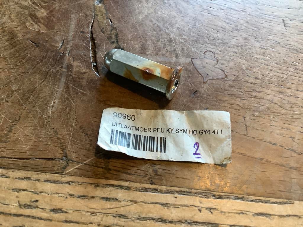 Uitlaatmoer Peugeot Kymco Sym Honda GY6 4T.   (P2), Verzenden, Zo goed als nieuw, Overige typen, Peugeot