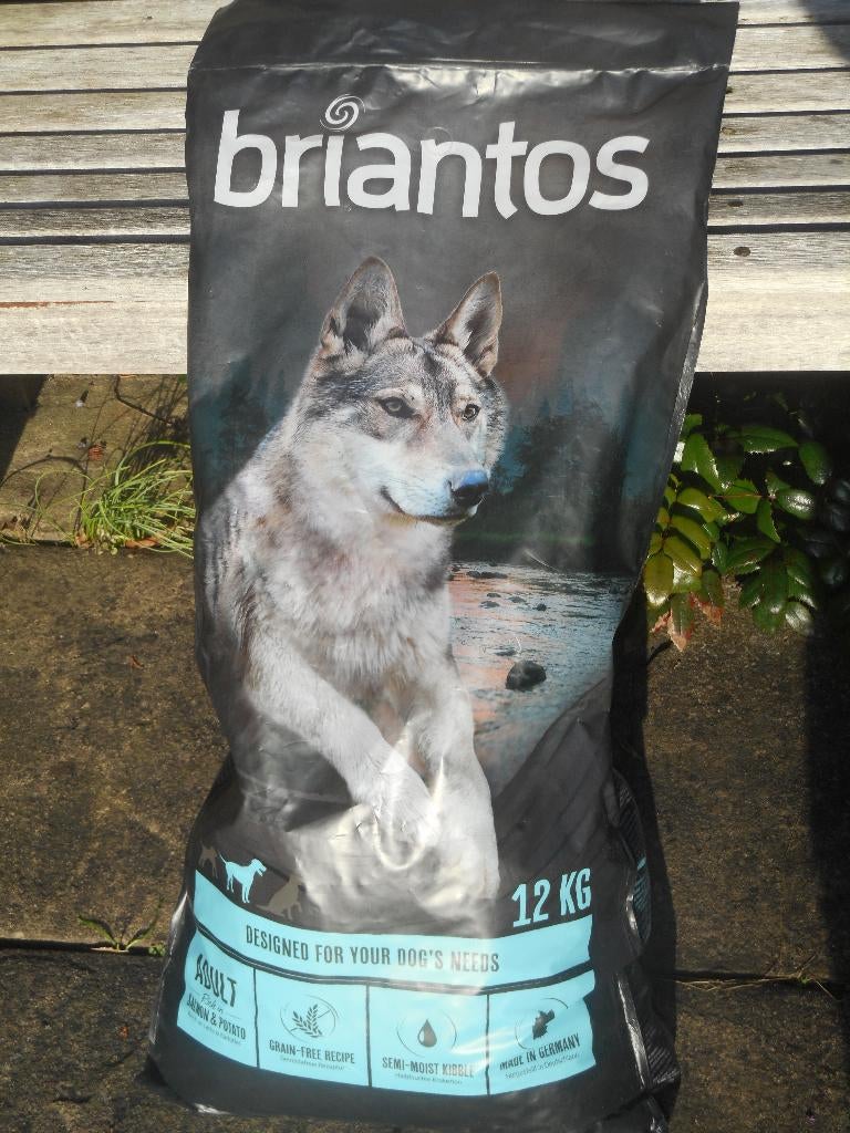 Hondenvoer Briantos zalm/aardappel, Ophalen, Hond