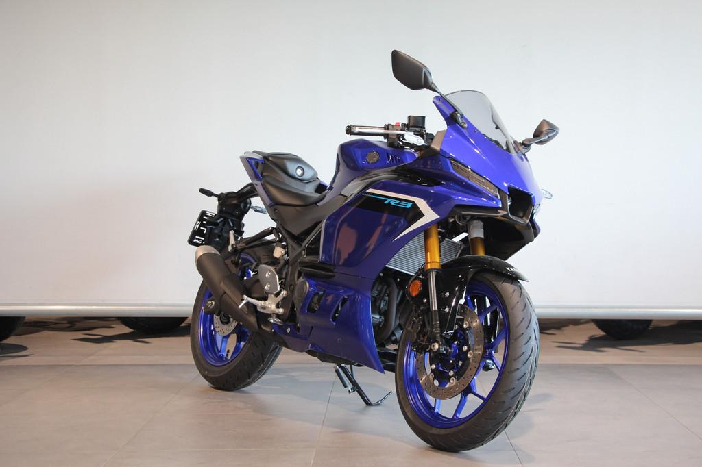 Yamaha YZF R3 (bj 2025) - foto 2