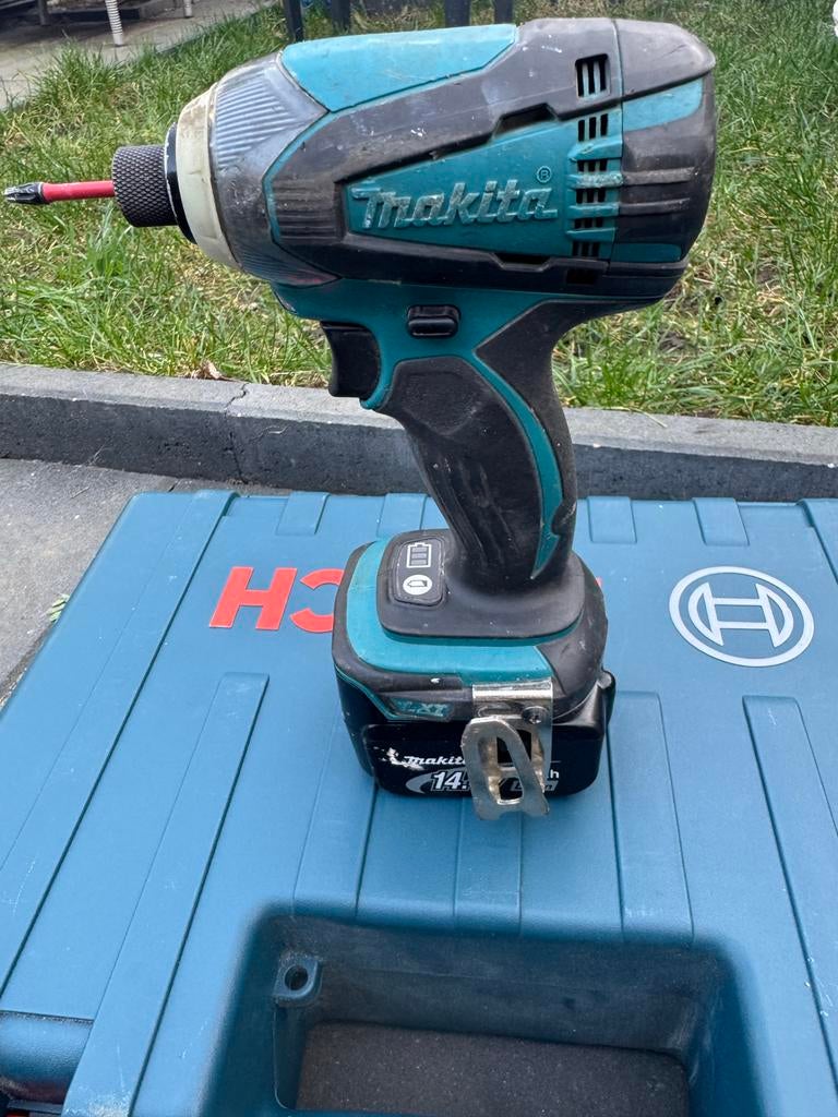 Makita DTD134 14.4V Accu Slagmoersleutel, Ophalen, Gebruikt, Variabele snelheid, Boor- en Schroefmachine
