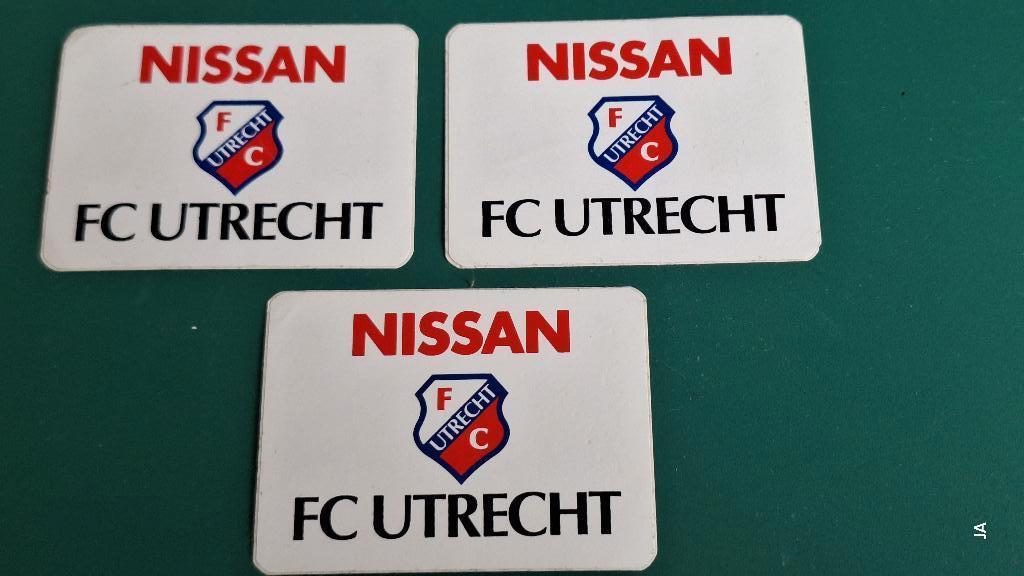 Fc Utrecht Nissan stickers met handtekening, Verzamelen, Sportartikelen en Voetbal, Ophalen of Verzenden, Zo goed als nieuw, F.C. Utrecht