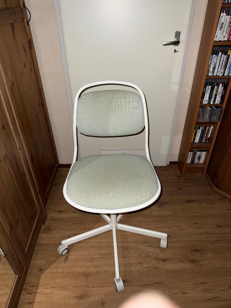 Witte bureaustoel, Ophalen, Zo goed als nieuw, Wit