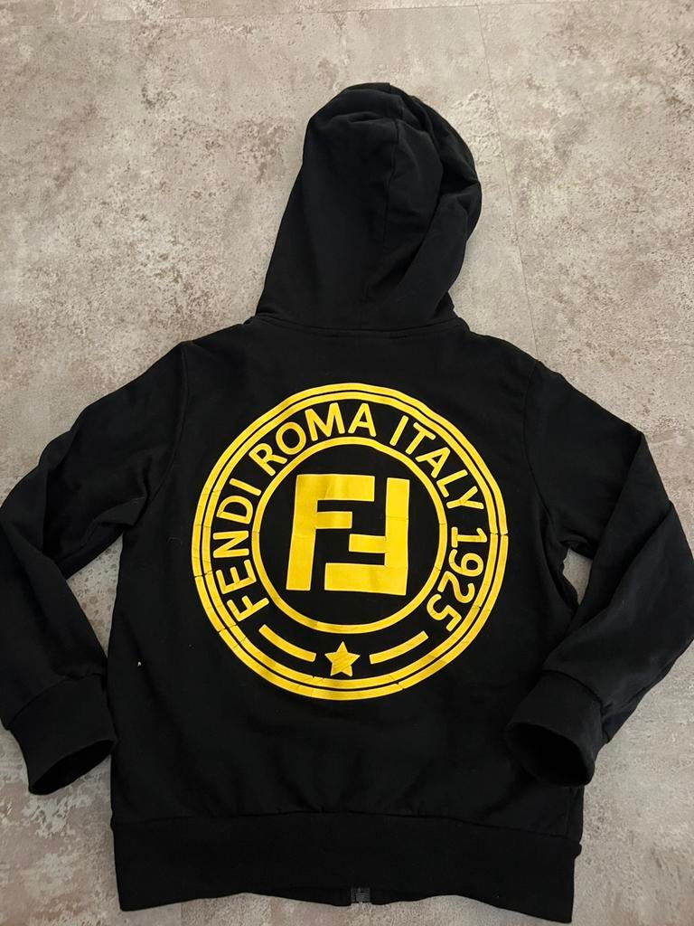 FENDI vest met capuchon maat 110 origineel, Kinderen en Baby's, Trui of Vest, Fendi, Ophalen of Verzenden, Zo goed als nieuw