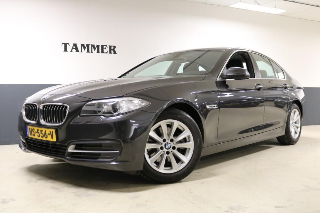 Bmw 5-SERIE 520i Executive 2e EIGENAAR  ORG.NL, Automaat, Gebruikt, Euro 6, 4 cilinders