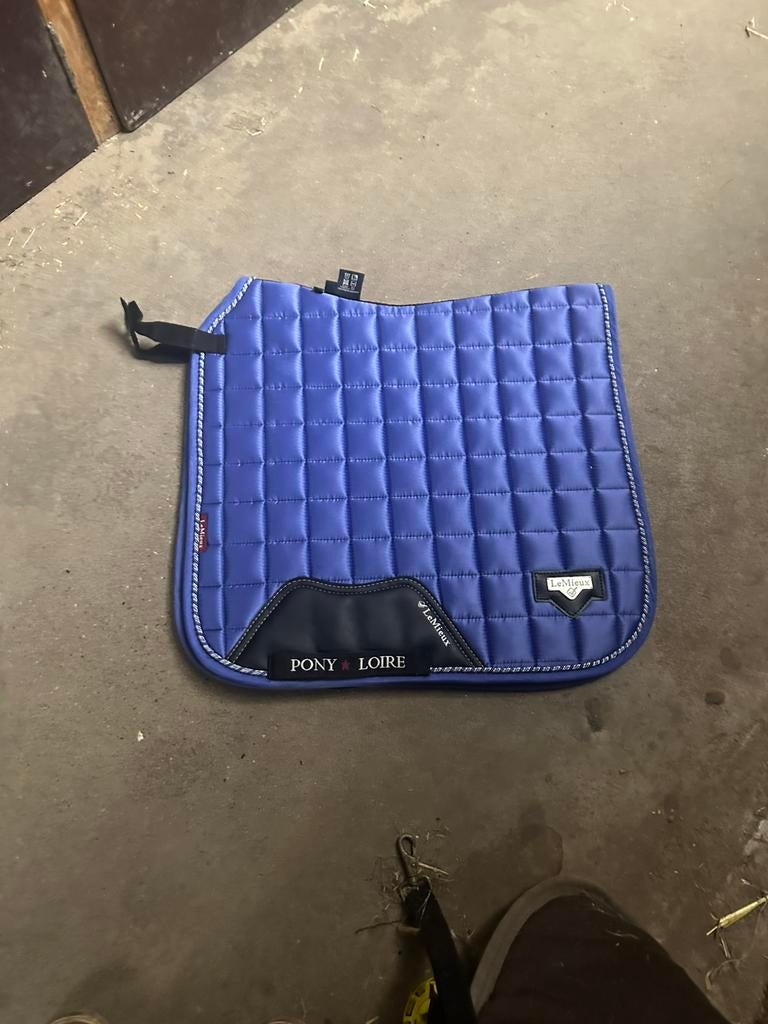 Paars lemieux dekje, Dressuurdekje, Ophalen of Verzenden, Pony (P), Lemieux