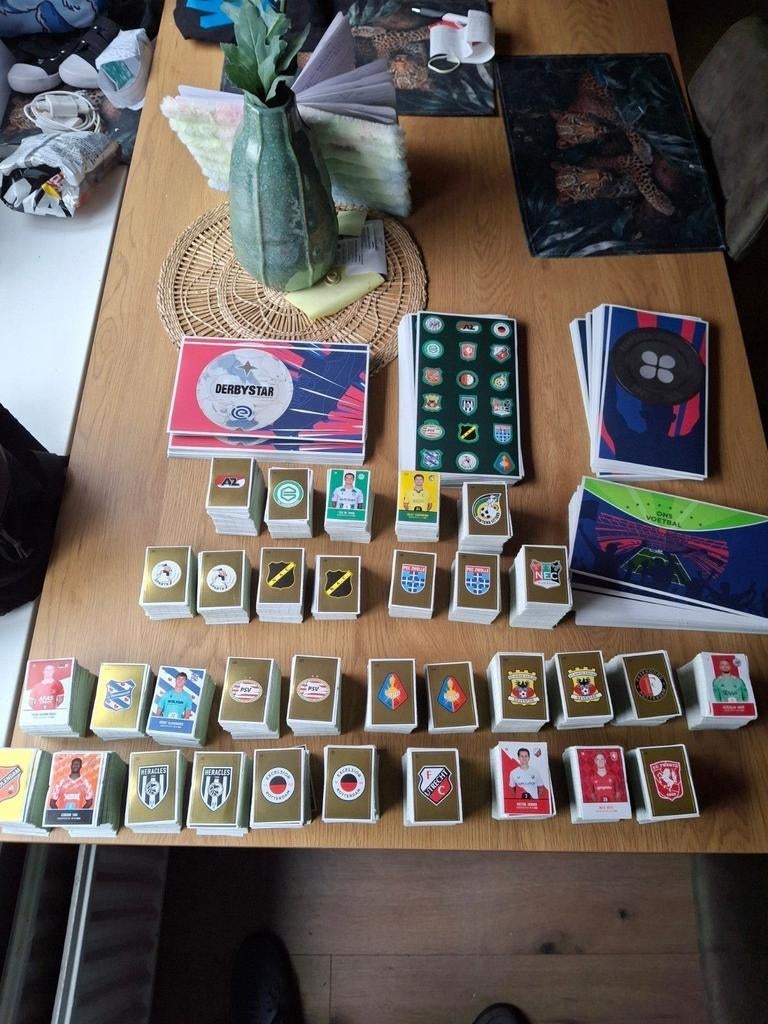 Voetbal stickers en XXL stickers plus, Verzamelen, Supermarktacties, Plus, Ophalen of Verzenden