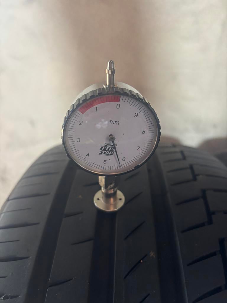 Diverse sets 235-45-18 A-Merken 2 of 4 stuks Zomerbanden, Ophalen, 18 inch, Gebruikt, 235 mm