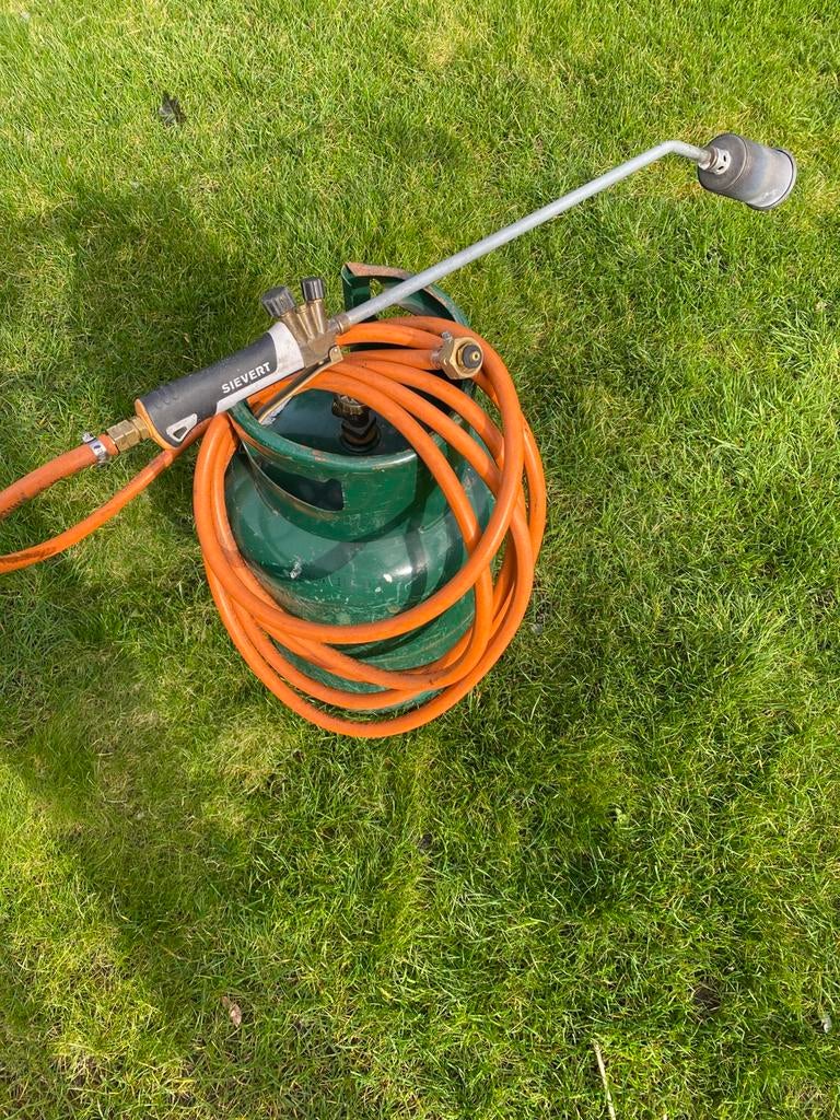 Dakbrander sievert titanium pro steelbrander met volle fles, Ophalen, Zo goed als nieuw