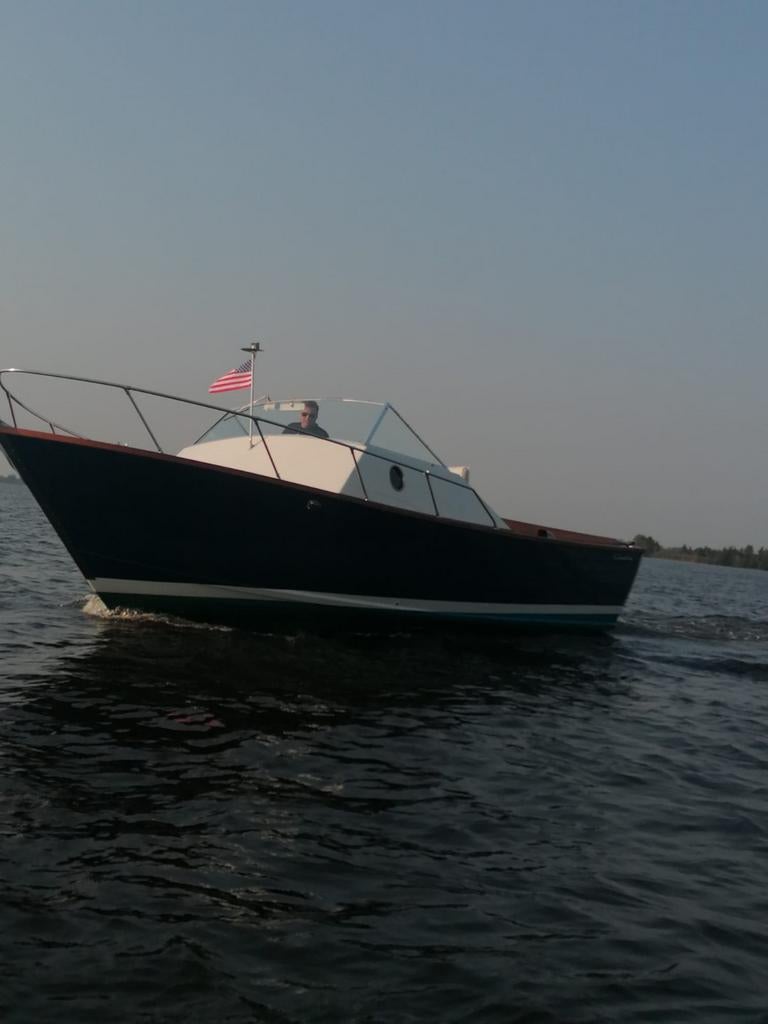Chris Craft Cavalier 28 Riva  - Klassieke Schoonheid, Gebruikt, Ophalen of Verzenden, Benzine, 6 tot 9 meter