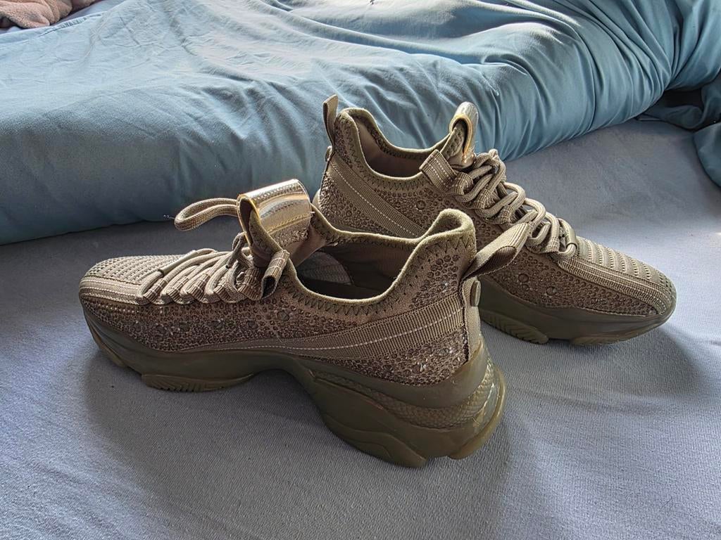 Nieuwe leger groen originele Steve Madden sneakers maat 38, Steve Madden, Nieuw, Ophalen of Verzenden, Sneakers of Gympen