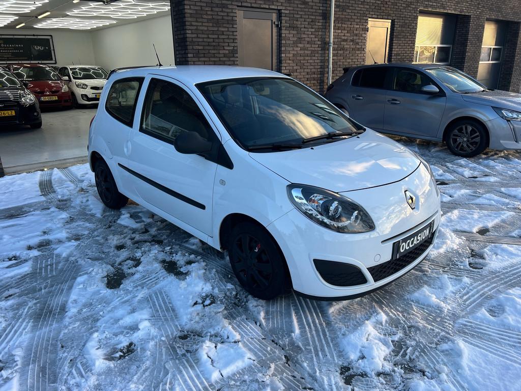 Renault Twingo 1.2 Authentique Nieuwe APK, Auto's, Renault, Voorwielaandrijving, Twingo, Gebruikt, 31 €/maand