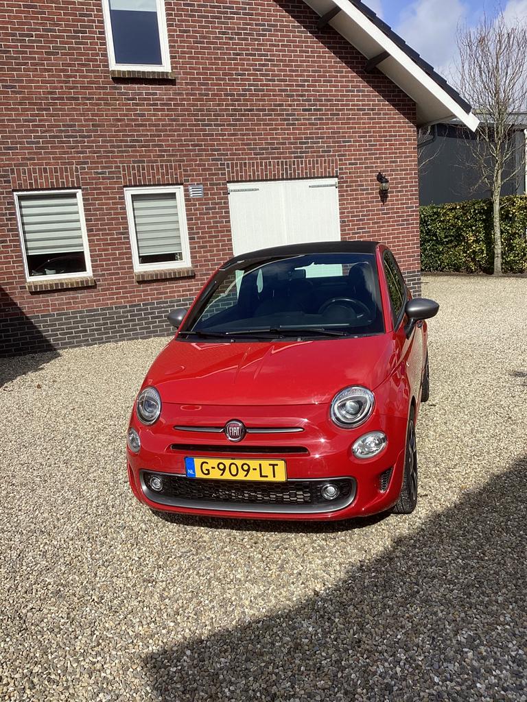 Fiat 500C 1.2 69pk Start & Stop Dualogic 2018 Rood, 1242 cc, 4 cilinders, Cabriolet, Particulier
