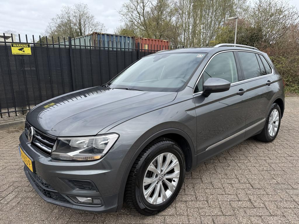 Volkswagen Tiguan 1.4 TSI ACT Comfortline Business Carplay/C, Voorwielaandrijving, Stof, 4 cilinders, 150 pk