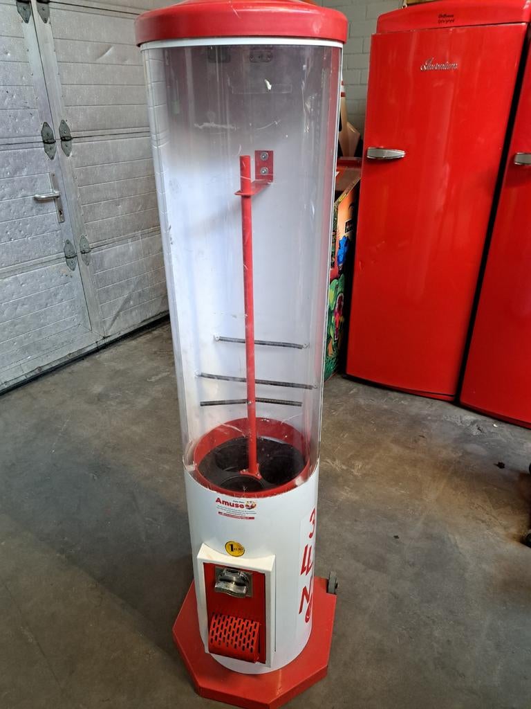 Capsule automaat rood/wit, Ophalen, Gebruikt