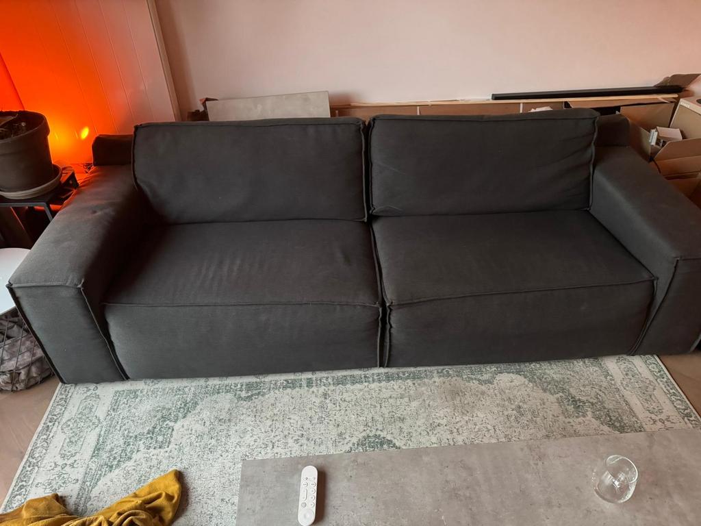 Vandaag ophalen Antraciet bank, Huis en Inrichting, Banken | Bankstellen, Ophalen, 250 tot 300 cm, Gebruikt, 75 tot 100 cm