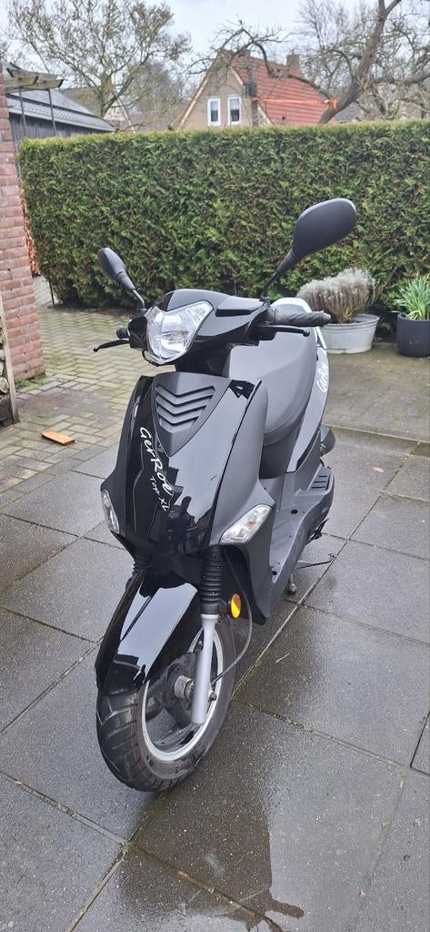 Scooter geel kenteken, Fietsen en Brommers, Scooters | Overige merken, Gebruikt, Benzine, Ophalen