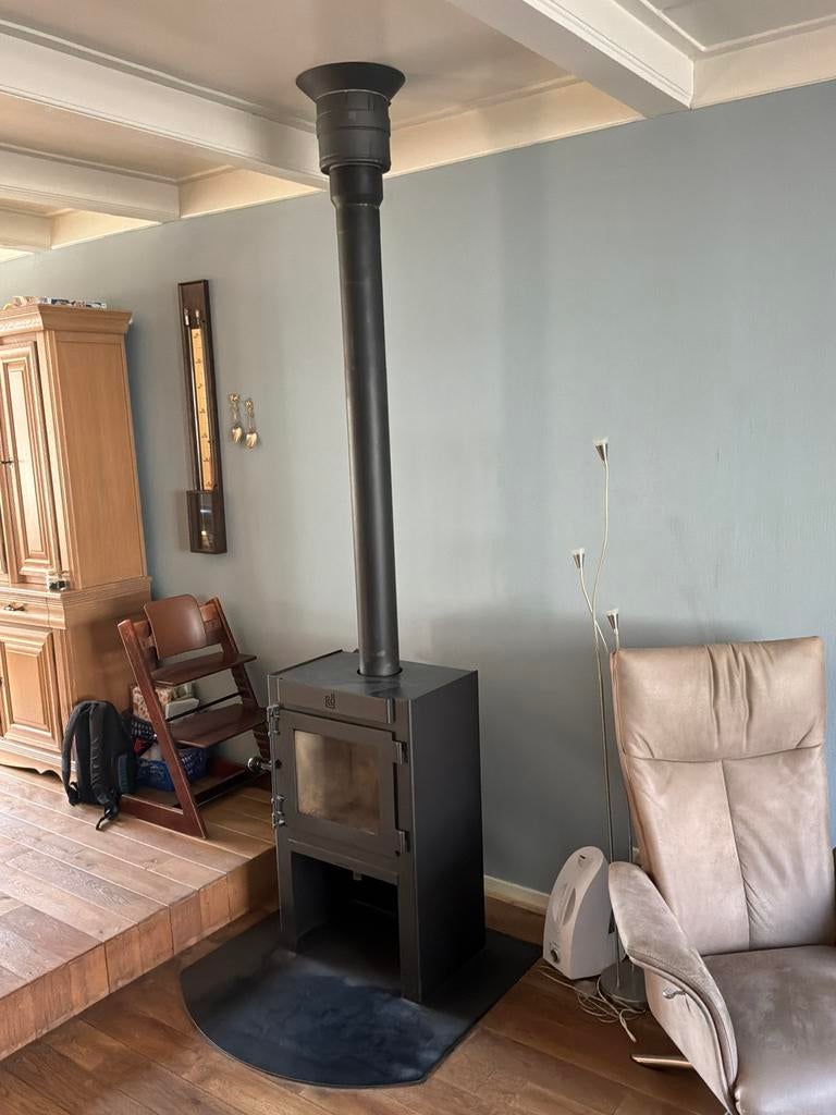 Dik Geurts Jannik Medium High, Ophalen, Zo goed als nieuw, Vrijstaande haard, Houthaard