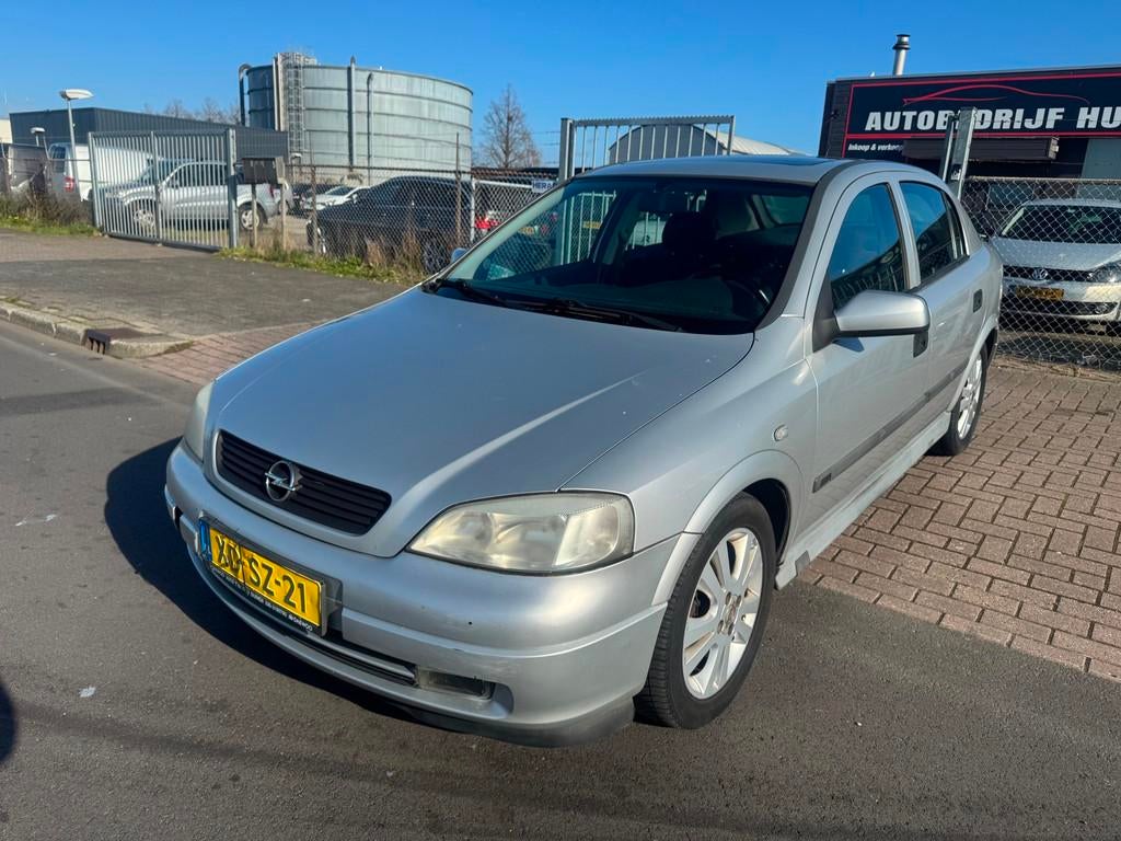Opel Astra 1.6 5 DEURS, 101 pk, Gebruikt, 4 cilinders, 49 €/maand