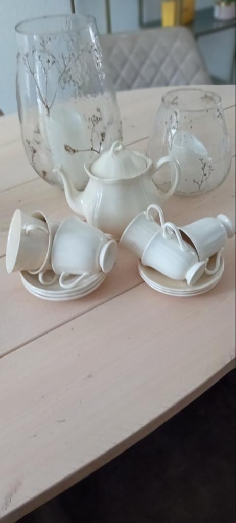 Mooie wedgwood set, Ophalen of Verzenden, Zo goed als nieuw, Wedgwood, Kop(pen) en/of Schotel(s)
