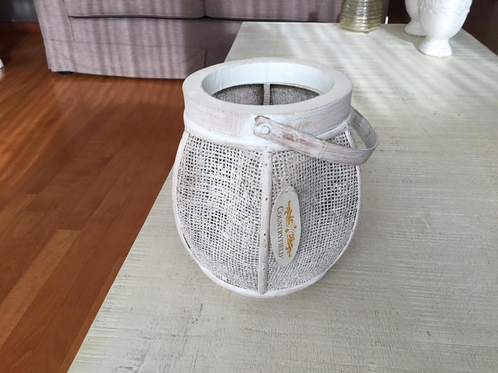 COUNTRYFIELD Vaas/windlicht, Kunststof, Wit, Ophalen of Verzenden, Zo goed als nieuw