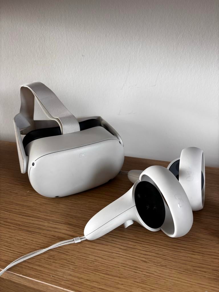 Oculus Meta Quest 2 VR bril, Ophalen of Verzenden, Zo goed als nieuw, VR-bril, Overige platformen